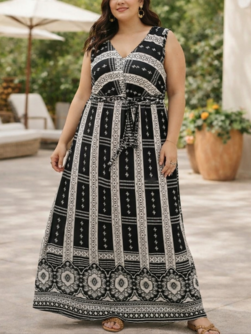 Womens 1X Black White Boho Maxi Dress Sleeveless Tie Waist Stretch